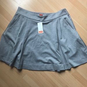 Women’s skirt medium